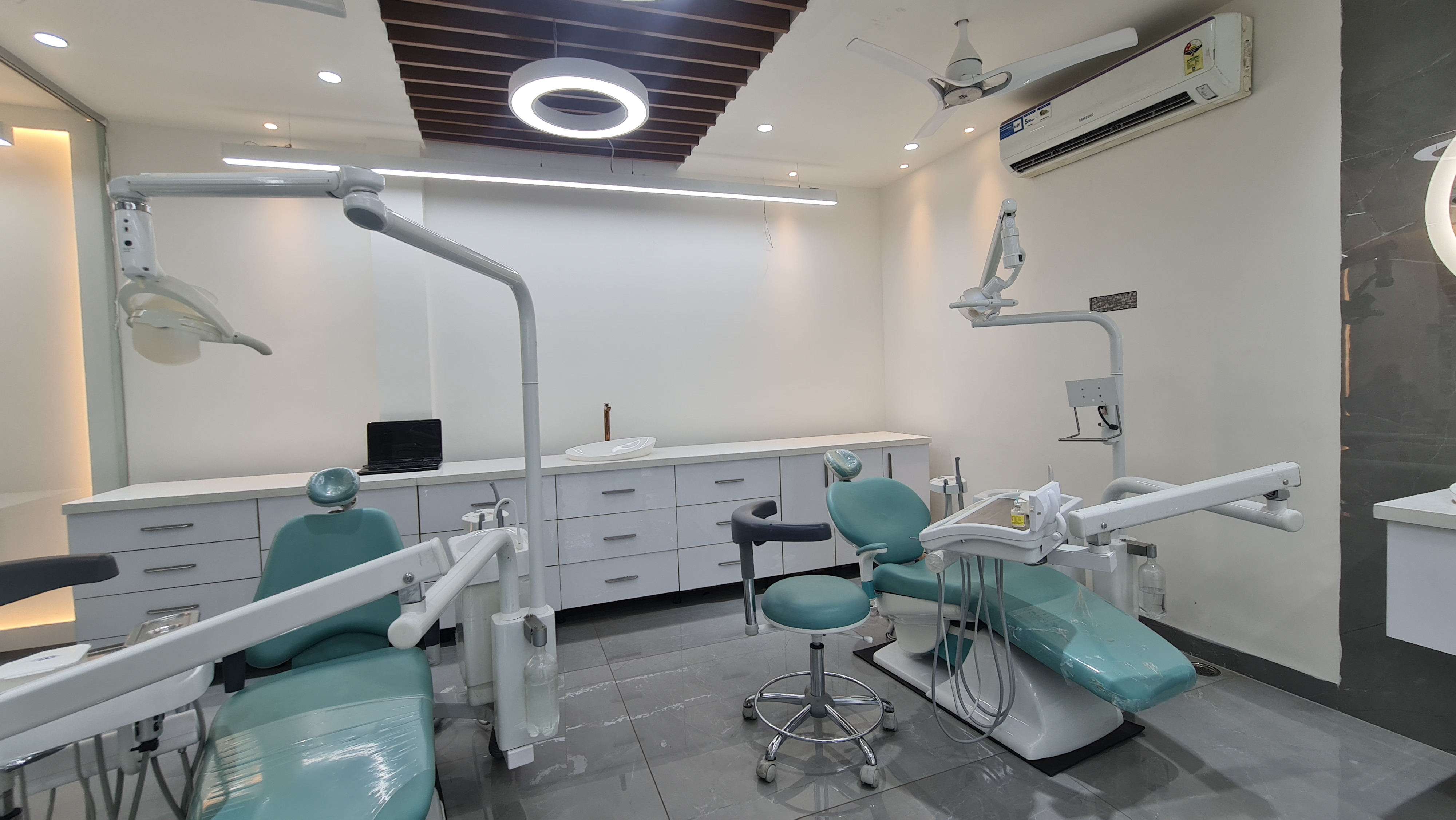 city dental Clinic Interior vijaywada